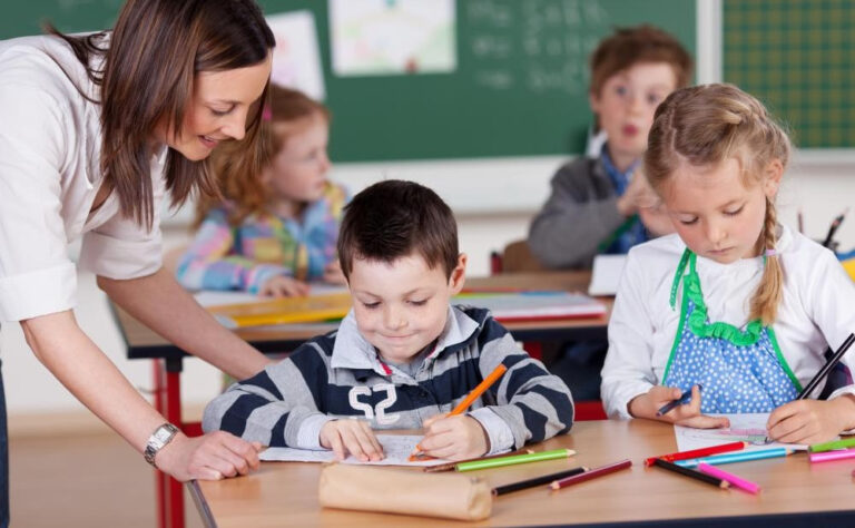 Beyond the Textbook: What Education Must Become ?